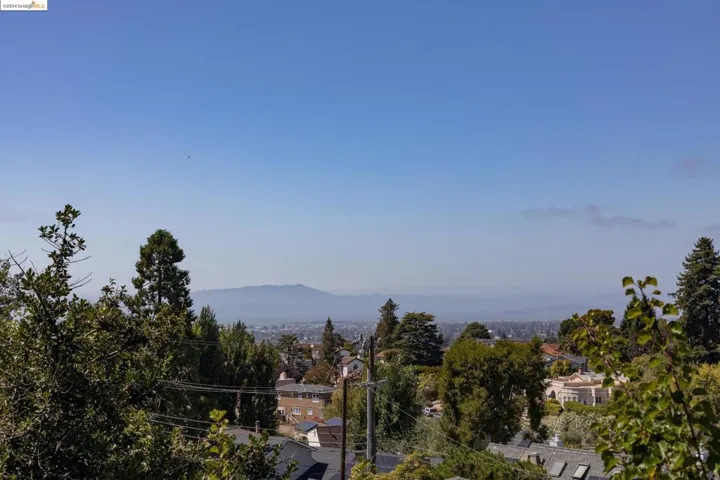 511 Florence Ave, Oakland, California 94618