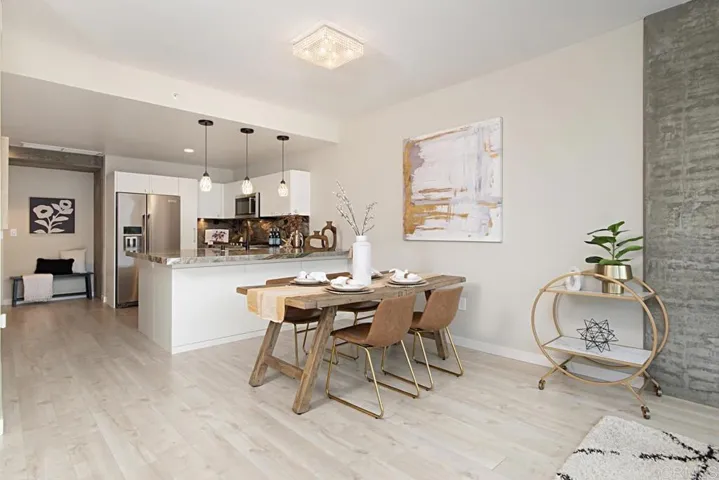 800 The Mark Lane 709, San Diego, California 92101