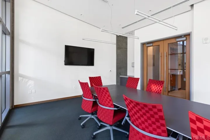 800 The Mark Lane 709, San Diego, California 92101