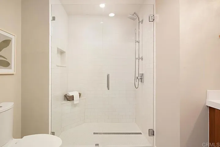 800 The Mark Lane 709, San Diego, California 92101