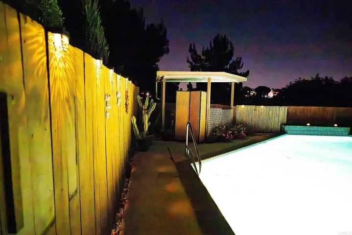 7521 El Paso Street, La Mesa, California 91942