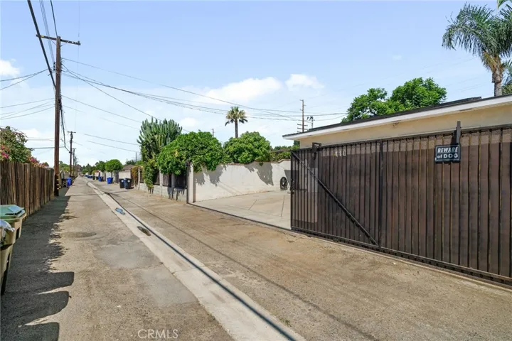 410 W 8th Street, Upland, California 91786
