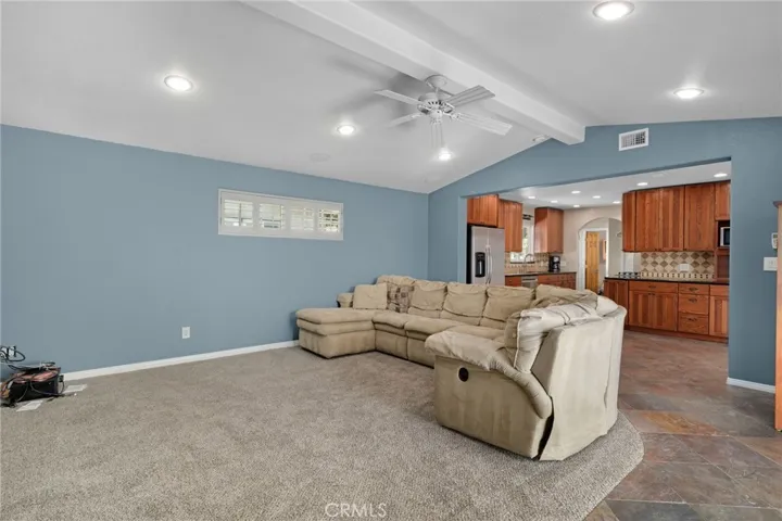 410 W 8th Street, Upland, California 91786