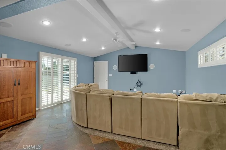 410 W 8th Street, Upland, California 91786