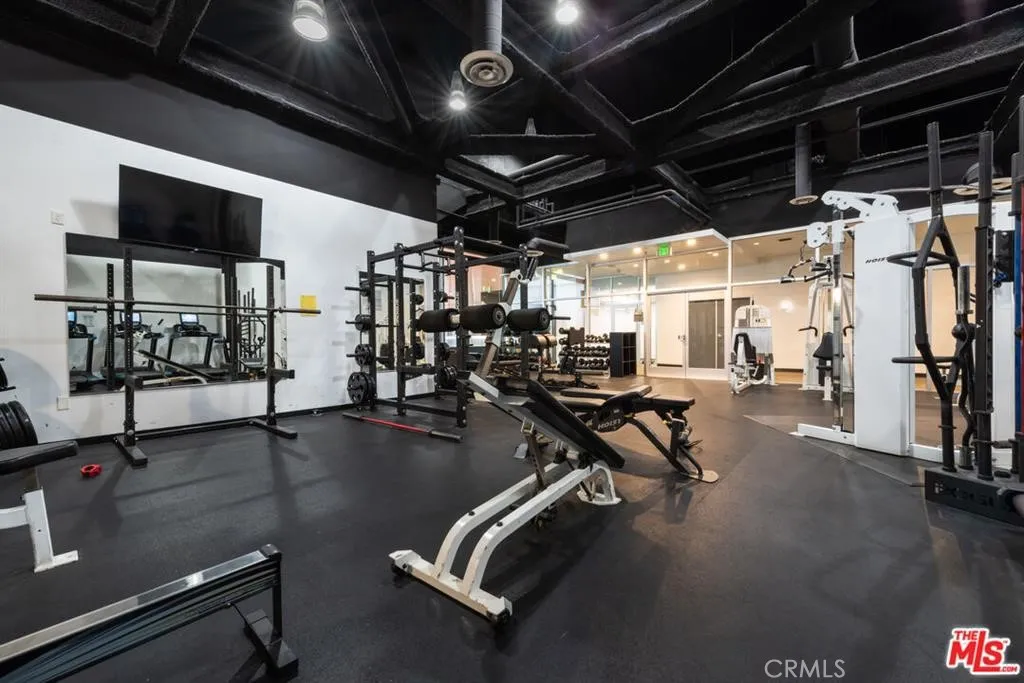 1100 Wilshire Boulevard 2608, Los Angeles, California 90017 home-pic-32
