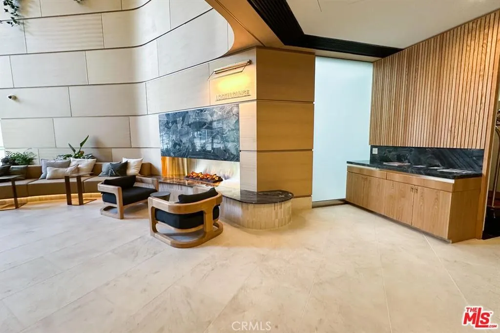 1100 Wilshire Boulevard 2608, Los Angeles, California 90017 home-pic-27