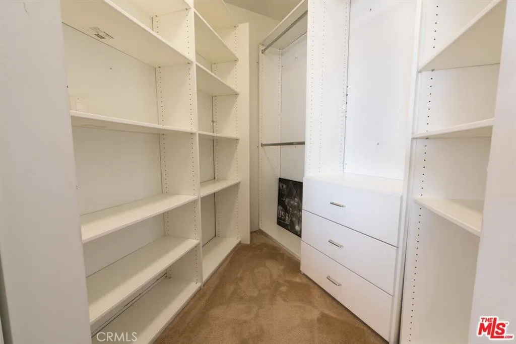 1100 Wilshire Boulevard 2608, Los Angeles, California 90017 home-pic-11