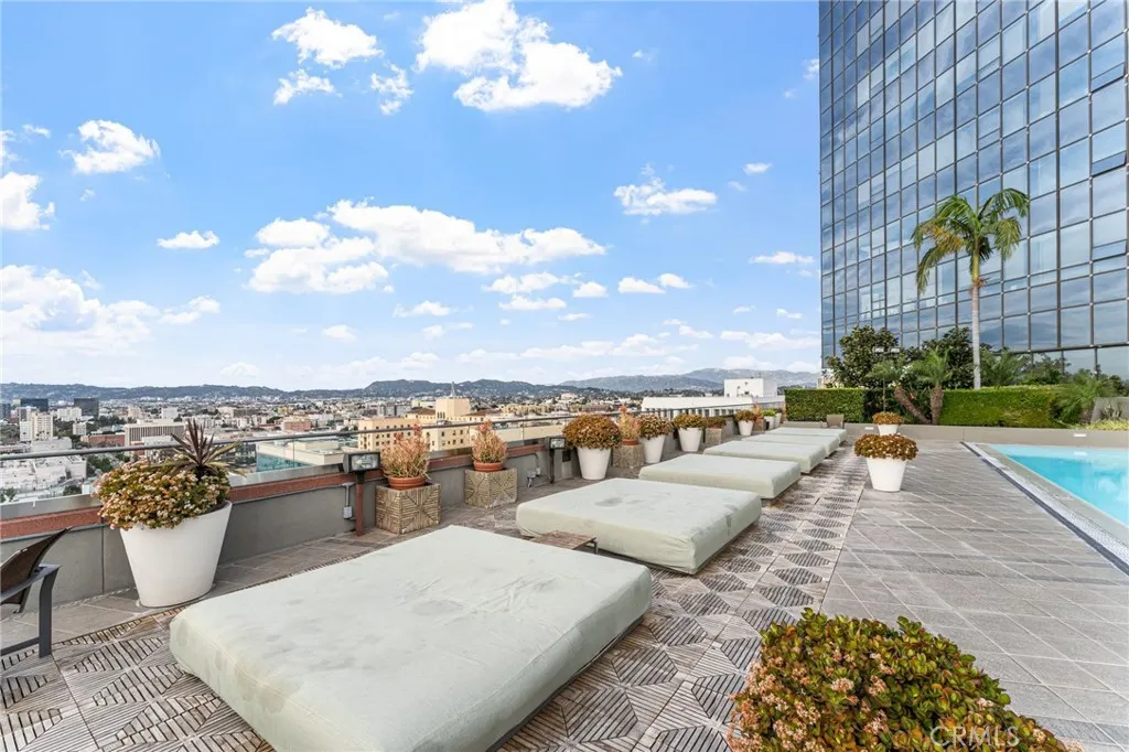 1100 Wilshire Boulevard 2608, Los Angeles, California 90017 home-pic-20