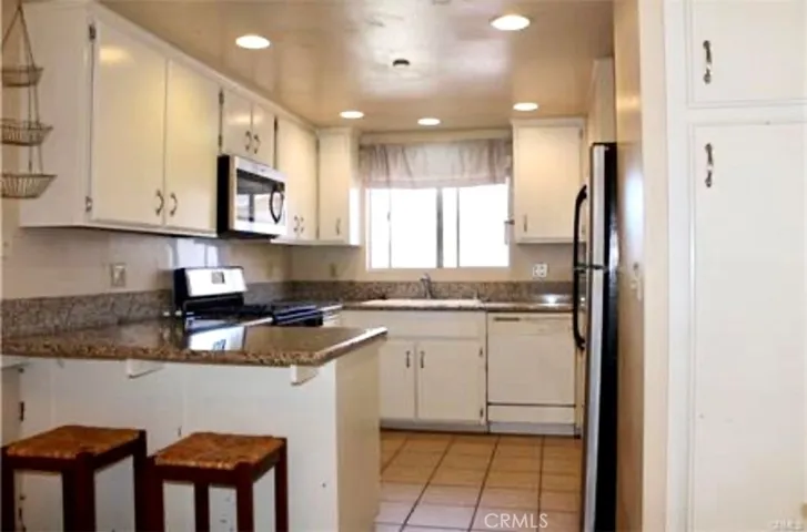 233 Avenida Monterey D, San Clemente, California 92672