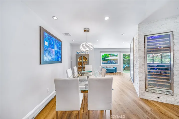 19442 Superior Street, Northridge, California 91324