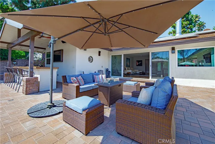 19442 Superior Street, Northridge, California 91324