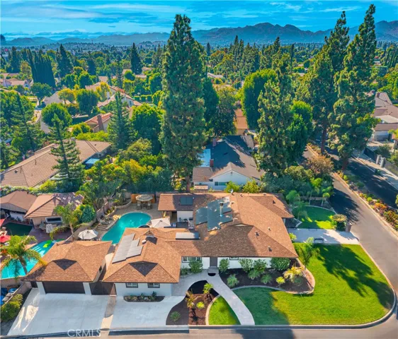19442 Superior Street, Northridge, California 91324