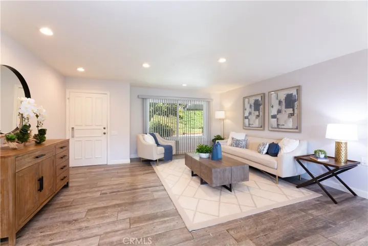 3262 San Amadeo B, Laguna Woods, California 92637