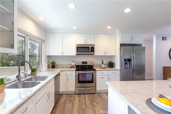3262 San Amadeo B, Laguna Woods, California 92637