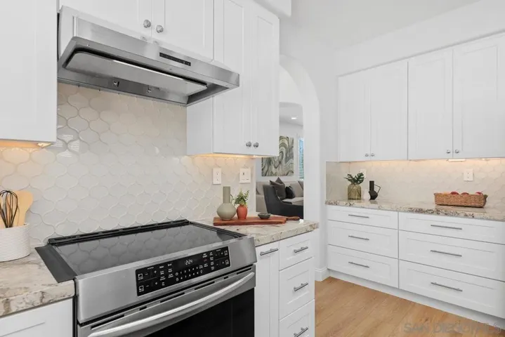 3251 Rancho Famosa, Carlsbad, California 92009