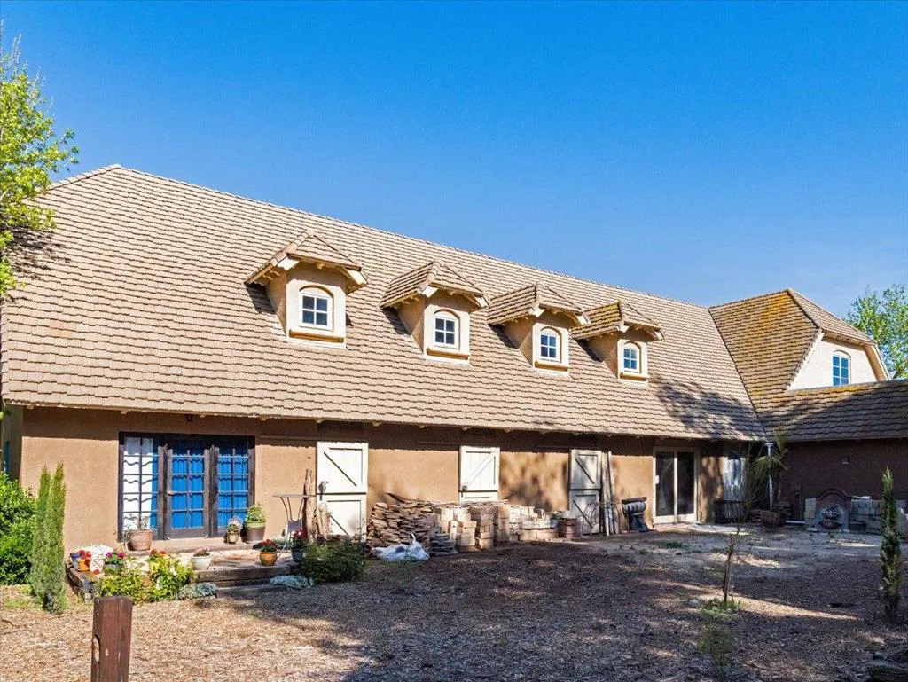 39455 Avenida La Cresta, Murrieta, California 92562 home-pic-12