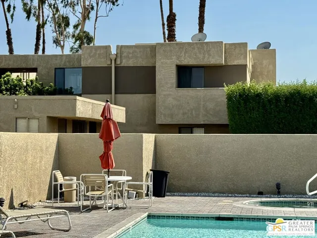 Unit overlooks South Pool