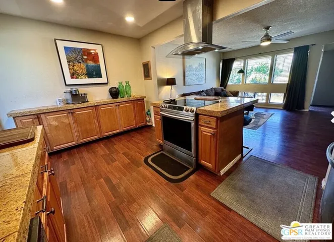 480 W Bradshaw Lane 6, Palm Springs, California 92262