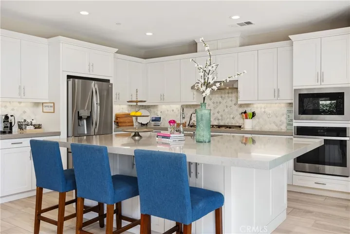2892 Livery Place, Escondido, California 92029