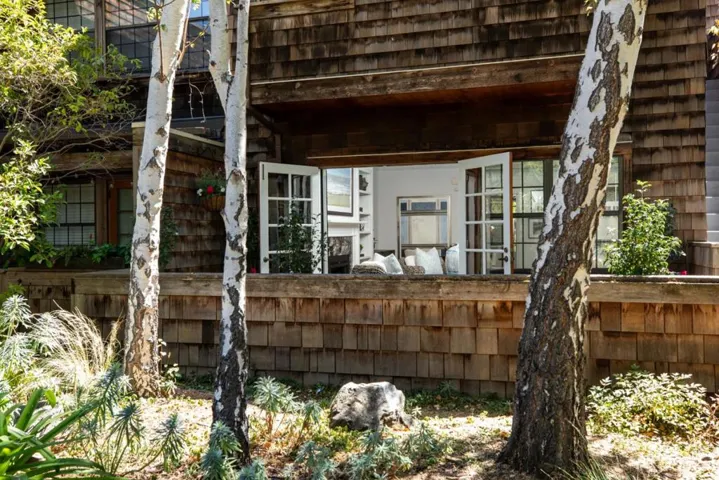 435 Homer Avenue, Palo Alto, California 94301