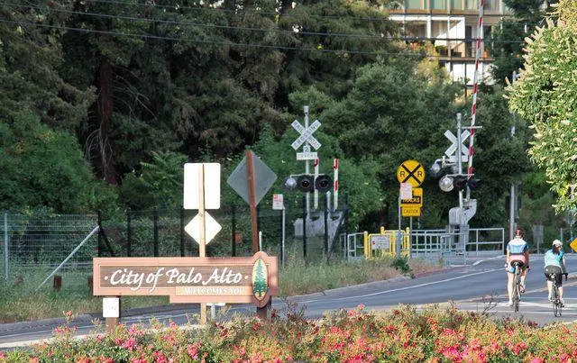 435 Homer Avenue, Palo Alto, California 94301