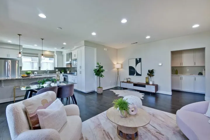 2879 Baze Road, San Mateo, California 94403