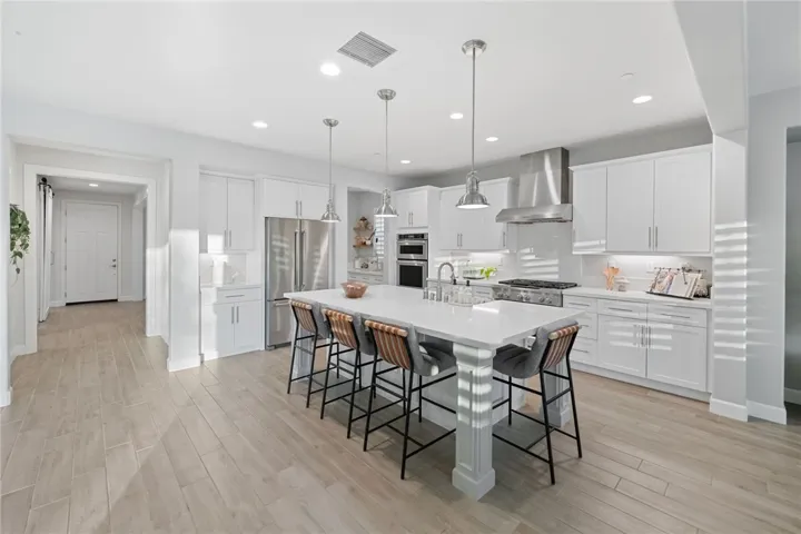 45637 Gresham Lane, Temecula, California 92592