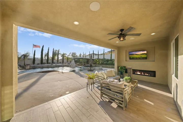 45637 Gresham Lane, Temecula, California 92592