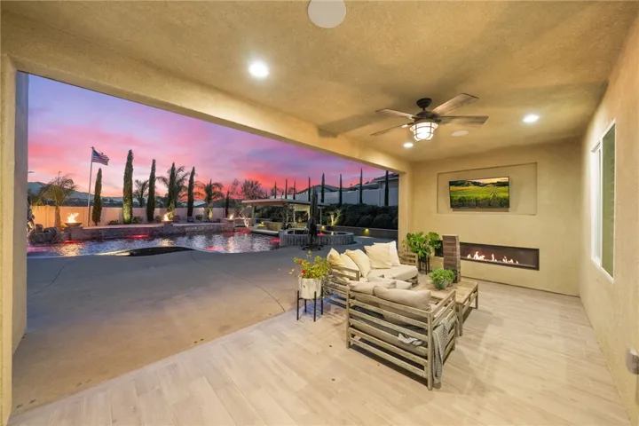45637 Gresham Lane, Temecula, California 92592