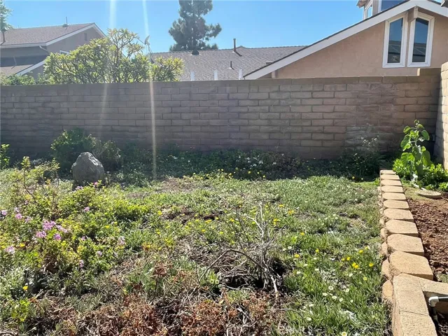 290 S Earlham Street, Orange, California 92869