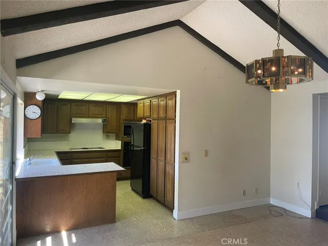 290 S Earlham Street, Orange, California 92869