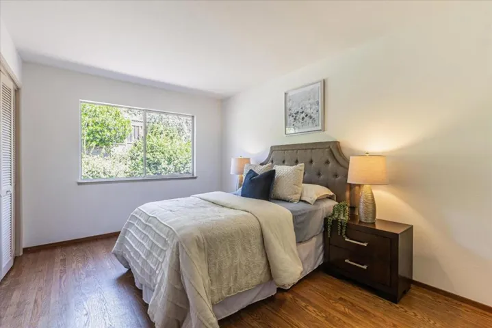 1270 Montclaire Way, Los Altos, California 94024