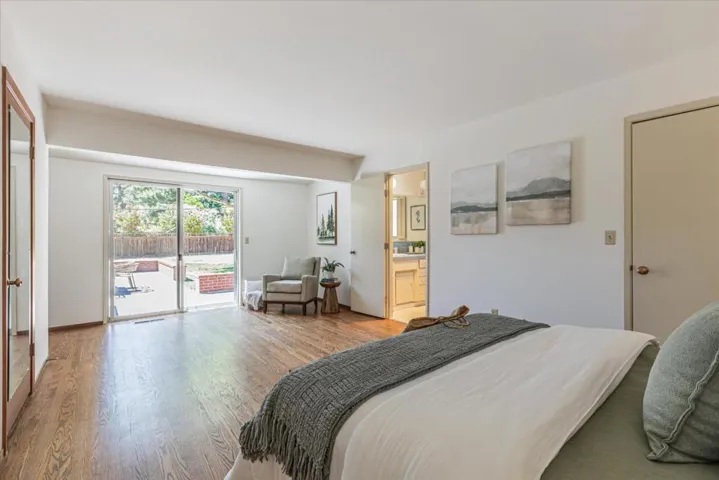 1270 Montclaire Way, Los Altos, California 94024