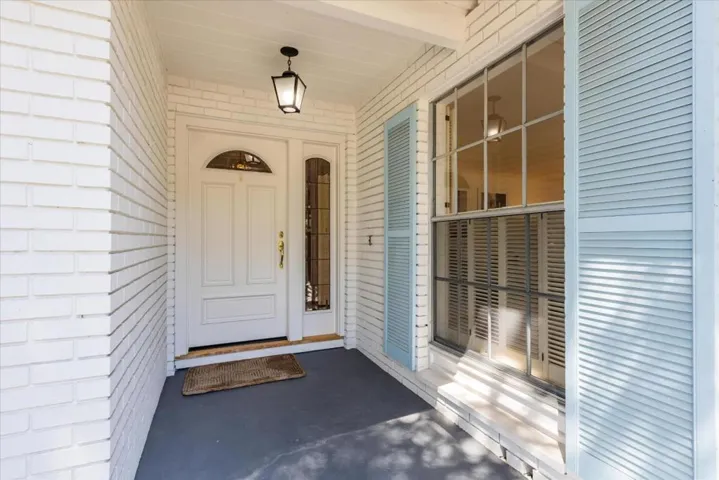 1270 Montclaire Way, Los Altos, California 94024