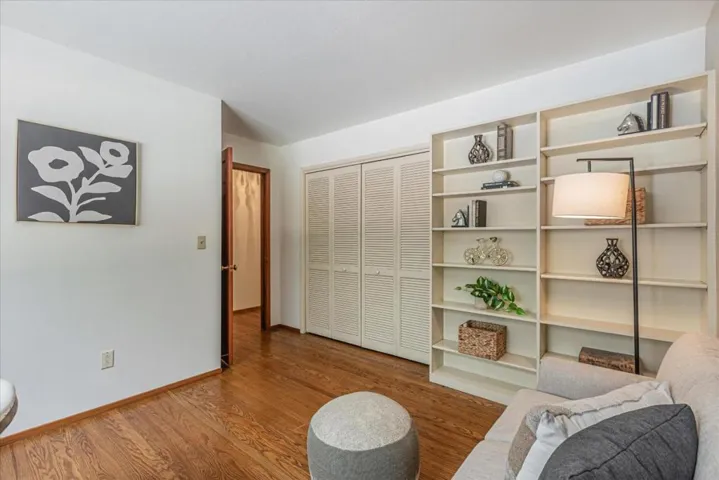 1270 Montclaire Way, Los Altos, California 94024