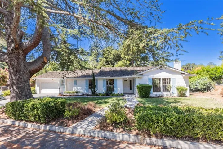 1270 Montclaire Way, Los Altos, California 94024
