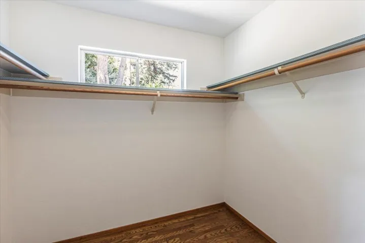 1270 Montclaire Way, Los Altos, California 94024