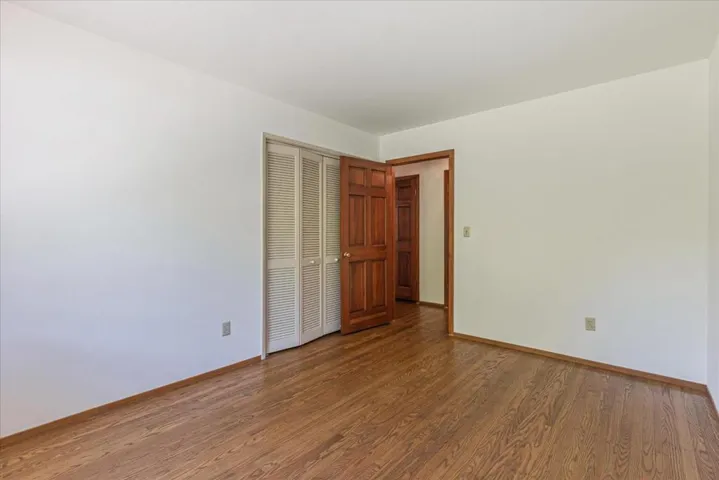 1270 Montclaire Way, Los Altos, California 94024