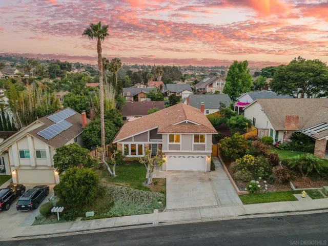9075 Meadowrun Way, San Diego, California 92129
