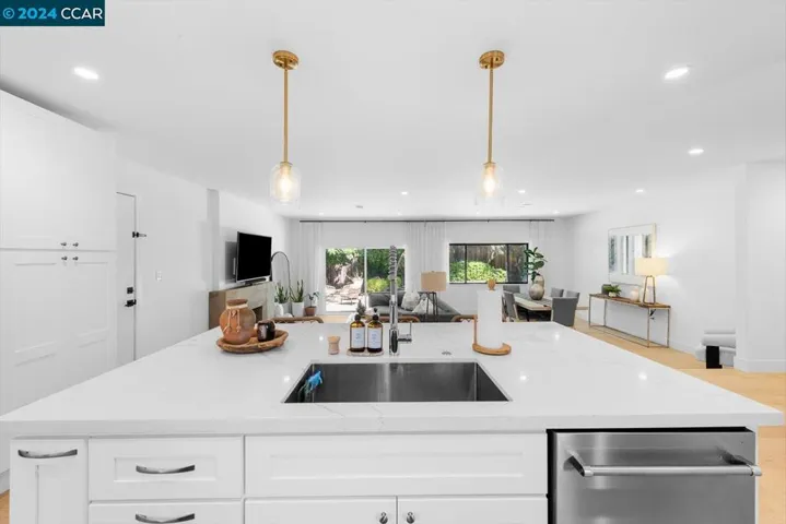 4273 Satinwood Dr, Concord, California 94521