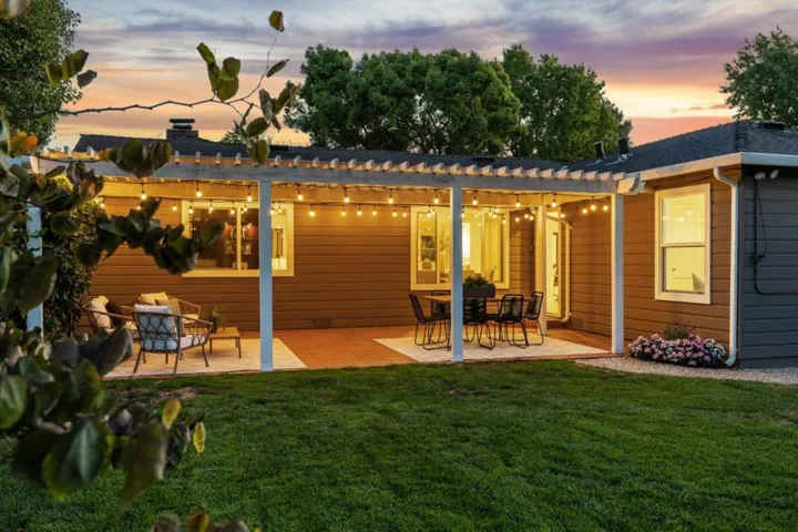 307 Sheridan Drive, Menlo Park, California 94025