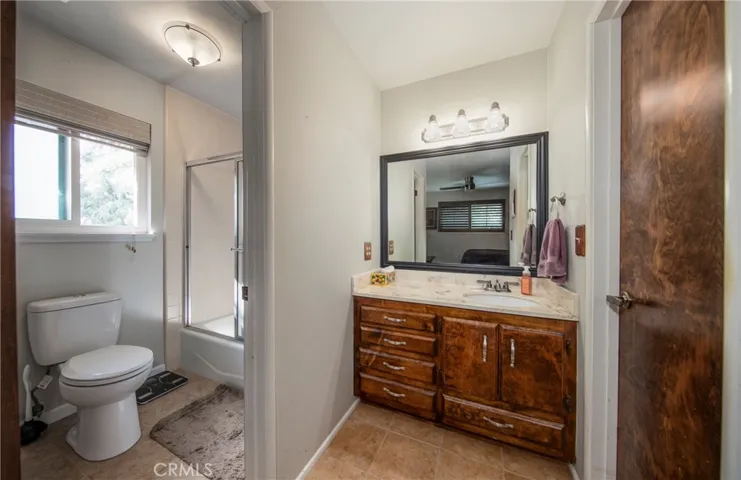 121 Darfo Drive, Crestline, California 92325