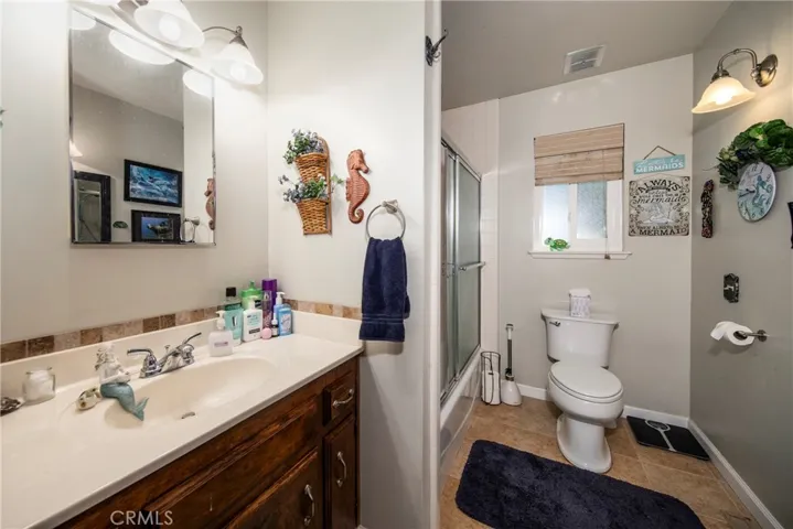 121 Darfo Drive, Crestline, California 92325