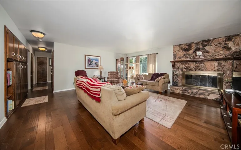 121 Darfo Drive, Crestline, California 92325