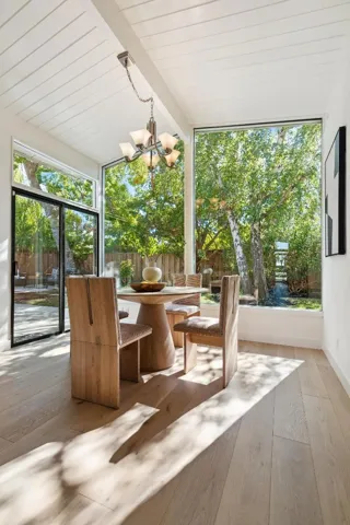 3634 South Court, Palo Alto, California 94306