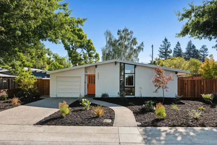 3634 South Court, Palo Alto, California 94306