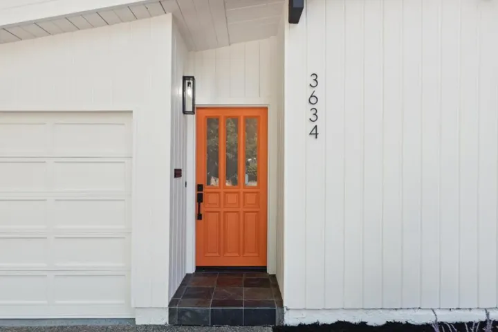 3634 South Court, Palo Alto, California 94306