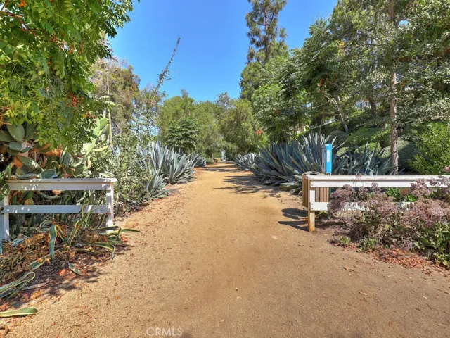 26511 Merienda 3, Laguna Hills, California 92656