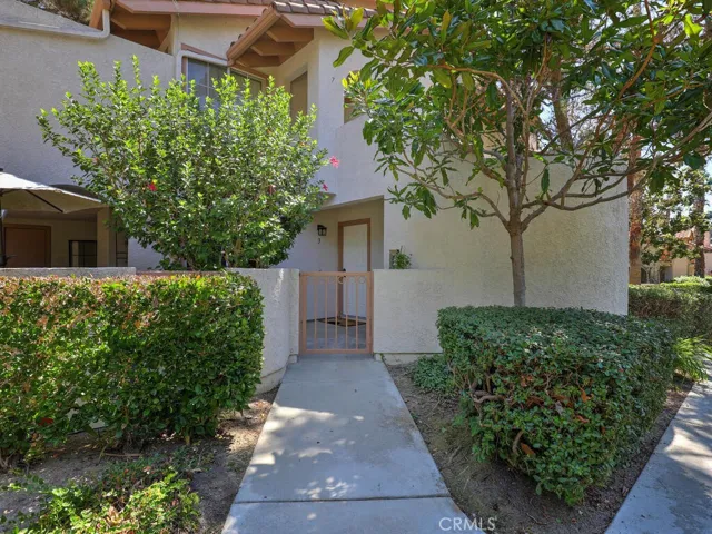 26511 Merienda 3, Laguna Hills, California 92656