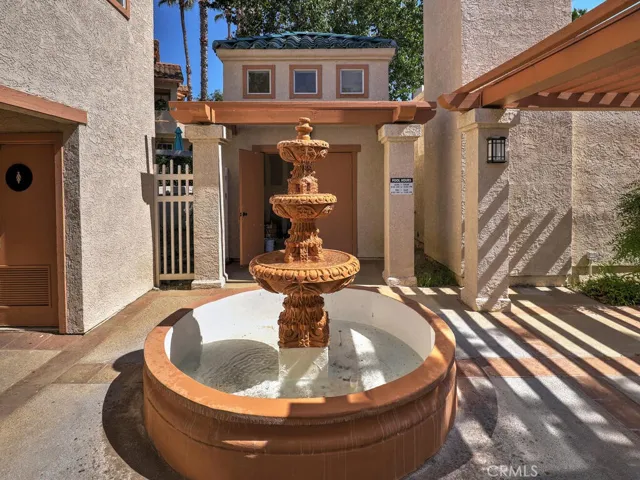 26511 Merienda 3, Laguna Hills, California 92656